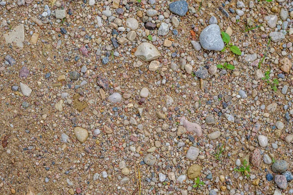 모래와 자갈자갈이 있는 자갈 비포장 도로 텍스처 — 스톡 사진