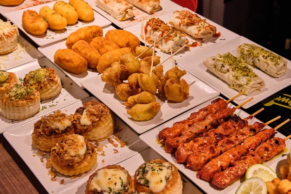 Variedade Tapas Espanholas Chamadas Pintxos País Basco — Fotografia de Stock