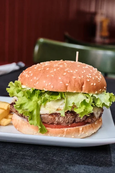 Beef Burger French Fries — Stock Photo, Image