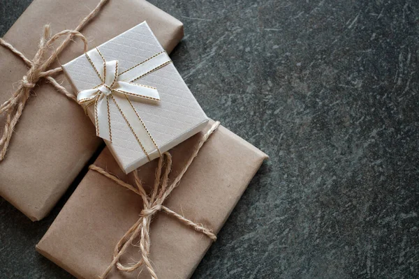 Gift Packages Wrapped Kraft White Paper — Stock Photo, Image