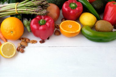 Metin için alanı olan taze sebzeler