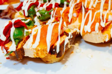 Bask ülkesinin pintxos 'u olarak adlandırılan İspanyol tapaları