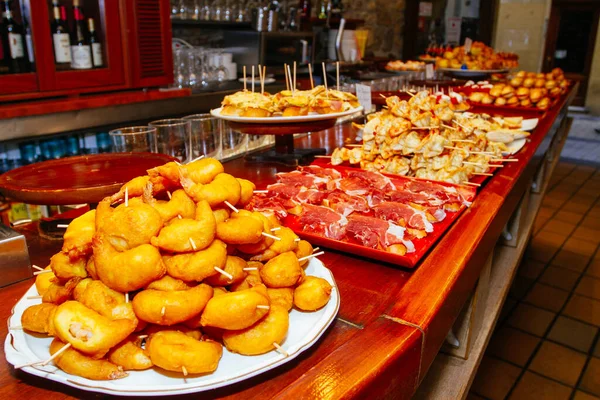 Spanische Tapas Genannt Pintxos Des Baskenlandes — Stockfoto