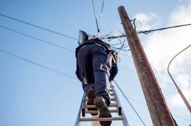 Elektrik teknik onarım sokak lambası