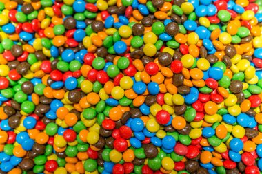 Chocholate veya chewy jöle ile dolu tatlı renk şeker.