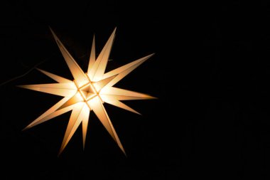         Gece gökyüzündeki yıldız süslemesi