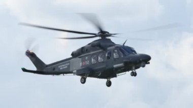 Arama Kurtarma Helikopteri havalanıyor. Agusta Westland AW-139.