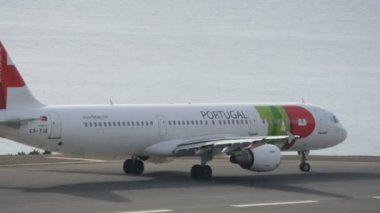 TAP Air Portugal Alignment 'in Airbus' u Madeira 4K 'dan kalkmak üzere.