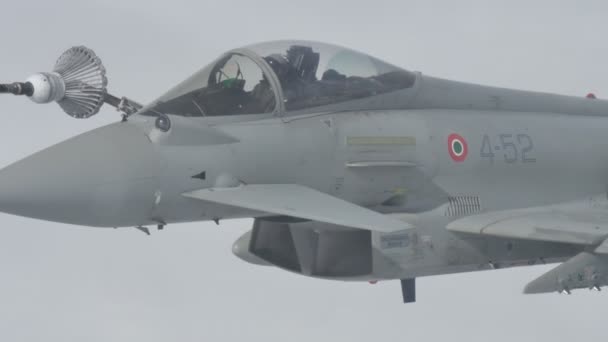 Eurofighter ไต้ฝุ่นเชื้อเพลิงทางอากาศ — วีดีโอสต็อก