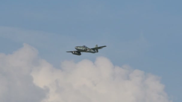 Messerschmitt Me 262 Schwalbe Tweede Wereldoorlog Duitse nazistische Jet Combat Vliegtuigen 4K — Stockvideo