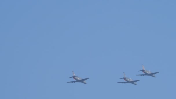 Soko G-3 Galeb Югославський реактивний тренувальний літак штурмовиків Повітряних сил Сербії — стокове відео