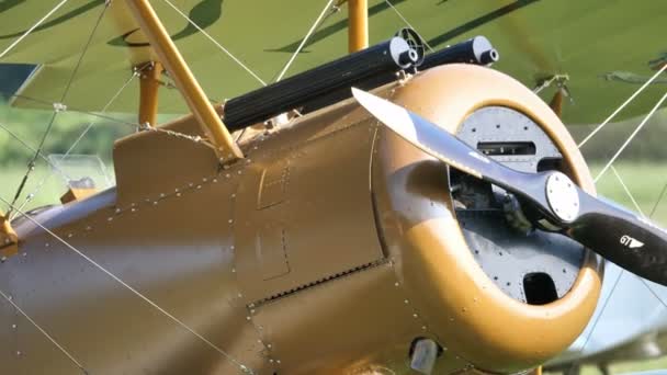 Zoom out British First World War historic military biplane Sopwith Camel — Stock Video