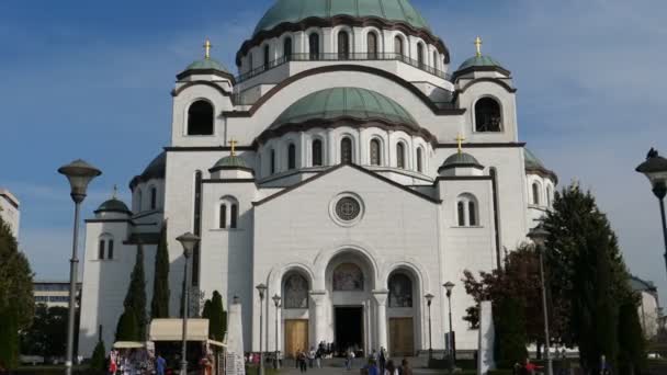 ベオグラードの聖サヴァ神殿は世界最大の正教会である。 — ストック動画