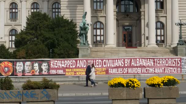 Βουλή της Εθνοσυνέλευσης της Σερβίας, Σερβικό κοινοβούλιο, στο Βελιγράδι — Αρχείο Βίντεο