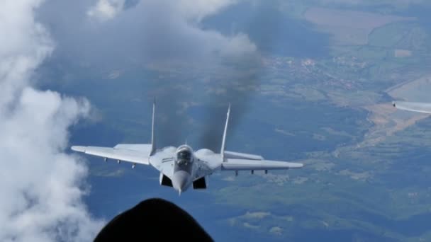 Mikoyan Gurevich MiG-29 Fulcrum της Πολωνικής Αεροπορίας Air to Air 4K UltraHD — Αρχείο Βίντεο