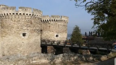 Belgrad Kalesi Kalemegdan 'ın Yukarı Şehrinin Duvarlarındaki Zindan Kapısı