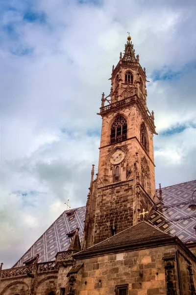 Maria Himmelfahrt Katedrali Çan Kulesi, Bozen, İtalya — Stok fotoğraf