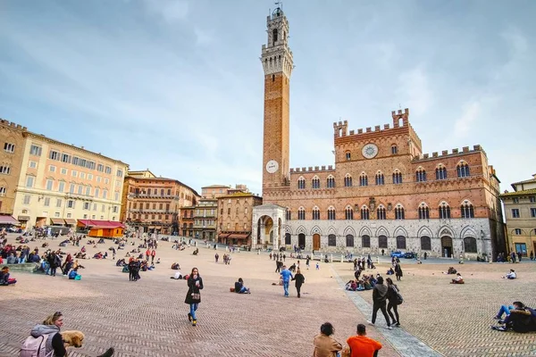 Piazza del Campo em Siena, Itália — Fotografia de Stock