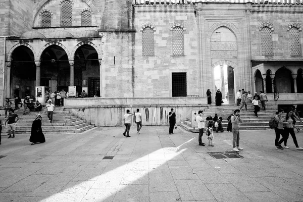 Entrada a la Mezquita Azul al atardecer — Foto de Stock