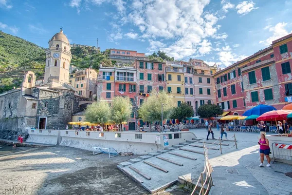 Vernazza, starobylá vesnice Cinque Terre — Stock fotografie