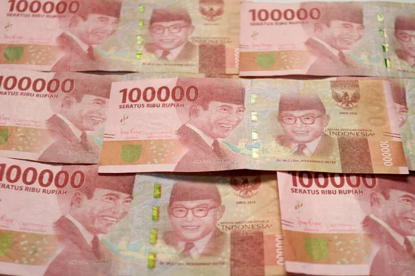 Indonéz Rúpia Háttérben Indonéz Rúpiás Bankjegysorozat 100 000 Rúpiás Idr — Stock Fotó