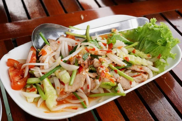 Close Spicy Grilled Pork Salad — Stock Photo, Image