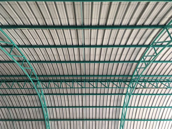 Das Stahldach Der Fabrik — Stockfoto