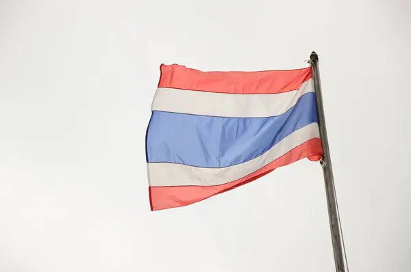 Bandeira Tailandesa Céu Azul — Fotografia de Stock