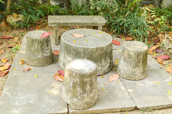 Cement Chair Table Nature Garden — Stock Photo, Image