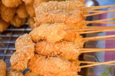 sıcak tavuk gevrek kızarmış gıda kadar yakın