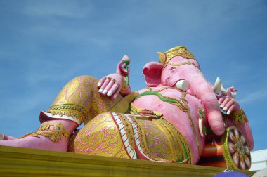 Tayland 'da Ganesh heykeli