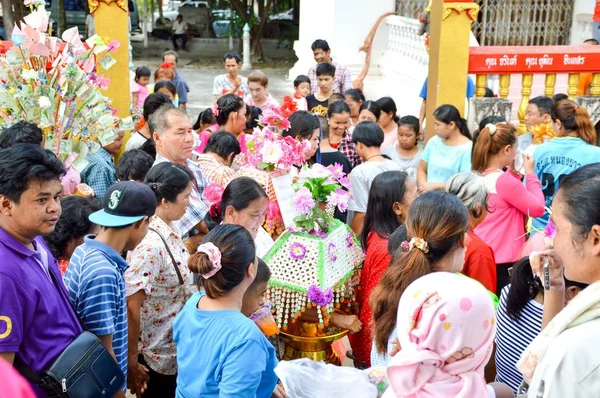 Chachoengsao Thaïlande Novembre 2015 Une Cérémonie Bouddhiste Traditionnelle Kathin Est — Photo