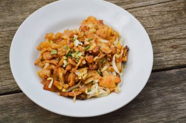 Kızarmış midyeli krep. (Hoi Tod)