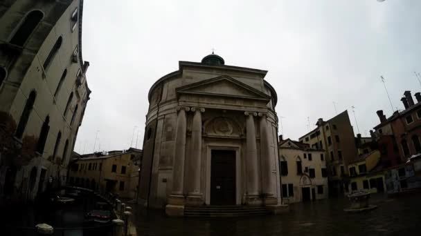 Mittelalterliche Gebäude Venedig Italien Bei Regnerischem Wetter — Stockvideo