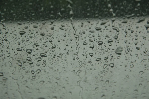 Вікно Великими Дощами Тримають Сильний Дощ — стокове фото