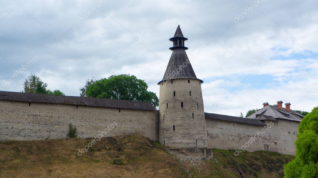 Pskov. Pskov Kremlin. Middle tower. Pskov Krom. Built at the end of the XI century - the beginning of the XII century.