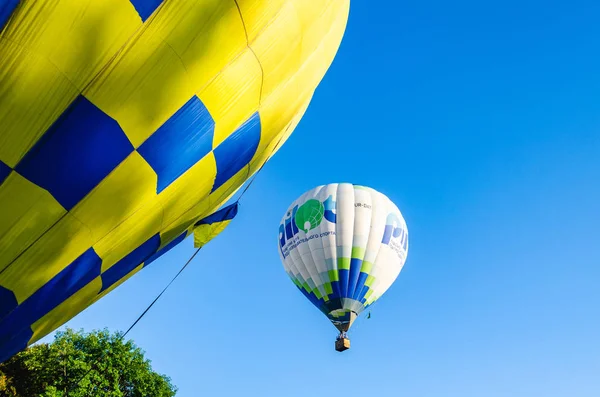 Belaya Tserkov, Ucrania, 23 de agosto de 2018 festival de globos aéreos en el parque . —  Fotos de Stock