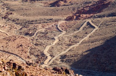 Sarma zikzak dağ yaya yolu, havadan görünümü