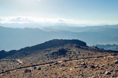 Güzel dağ manzarası, Sina Yarımadası 'nın Mısır' daki Musa Dağı manzarası.