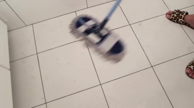 Paspas paspaslama paspaslama kirli beyaz zemin temizleme ürünü reklam