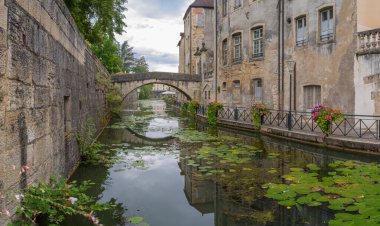 Dole, Fransa - 08 31 2020: Tanner 's Channel