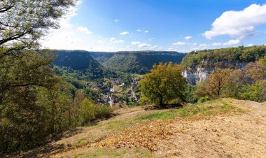 Baume les messieurs, Fransa - 09 01 2020 Baume Sirki