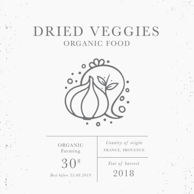 Kurutulmuş sebzeler - tasarım şablonu ambalaj amblem. Taze yerel meyve ve vegetales koleksiyonu. Organik gıda - dokulu beyaz arka plan üzerinde izole trendy lineer tarzda logosu