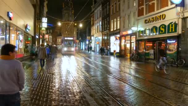 Amsterdam Nizozemsko Leden 2017 Tramvaje Noci Amsterdam Nizozemsko — Stock video