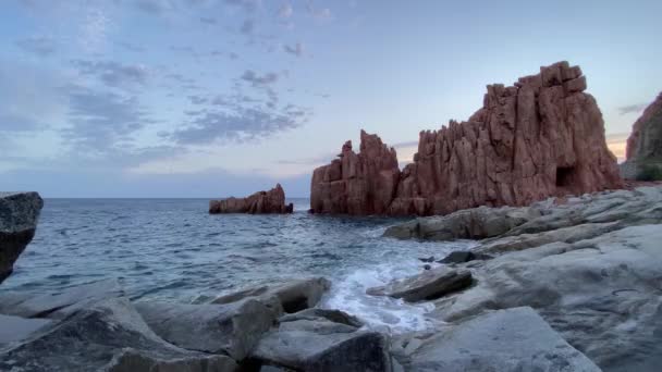 Sardinia Arbatax Faimoase Stânci Roșii Din Sardinia Mare Rocce Rosse — Videoclip de stoc