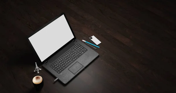 暗木地板写字台配备笔记本电脑 电话和日光浴用品 — 图库照片