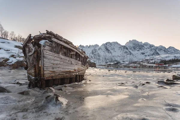 Winterlandschap Volvaer Lofoten Noorwegen — Stockfoto