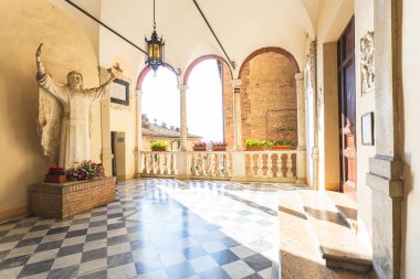 İtalya, Toskana, Siena, Santuario di Santa Caterina da Siena, Siena 'lı Aziz Catherine' in mabedi