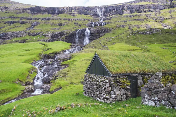 Saksun monumento antigo, Ilhas Faroé — Fotografia de Stock