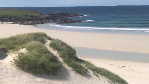 苏格兰北部上升海滩的大风和沙尘 — 图库视频影像